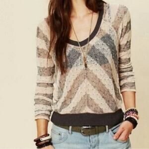 FREE PEOPLE We The Free Robins Egg Chevron Knit Sweater - Gray/Cream - Size S